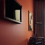 Отель The Vintage &