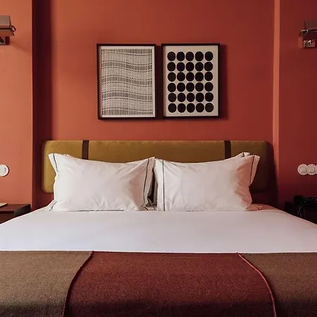Hotel The Vintage & 5*