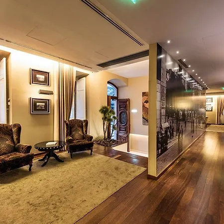 The Vintage & Hotel