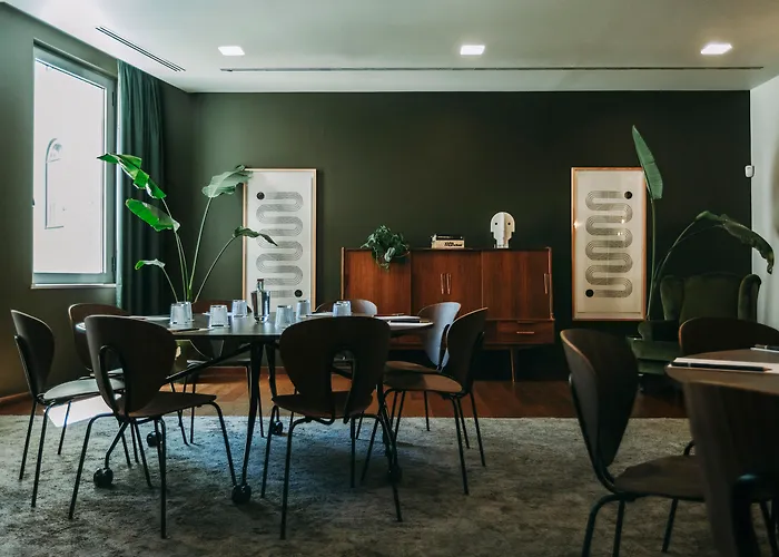 The Vintage & Отель 5*