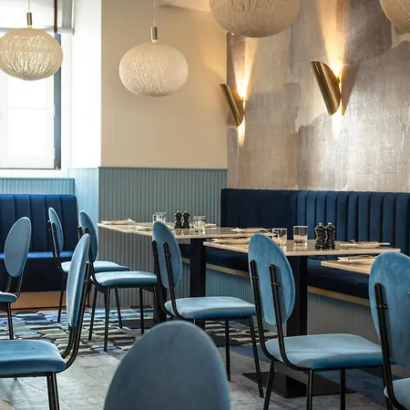 Hotel The Vintage & 5*